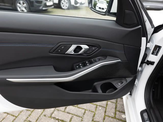 BMW 318 318i M-Sport Touring