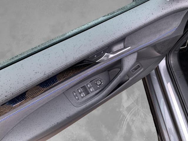 Volkswagen Passat 4Motion DSG R-Line