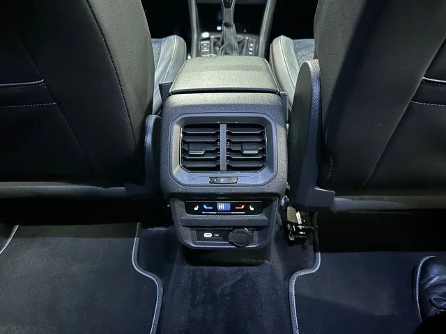 Volkswagen Tiguan 4Motion Allspace R-Line