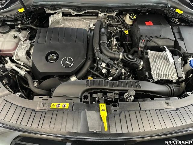 Mercedes-Benz GLA 200 AMG Line