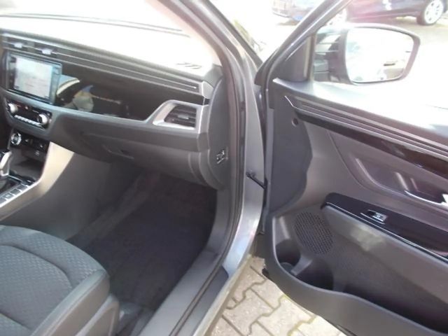 SsangYong Korando Blackline 1.5T LED, Navi, Keyless, Aku 18"