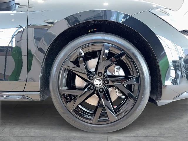 Skoda Superb Sportline iV