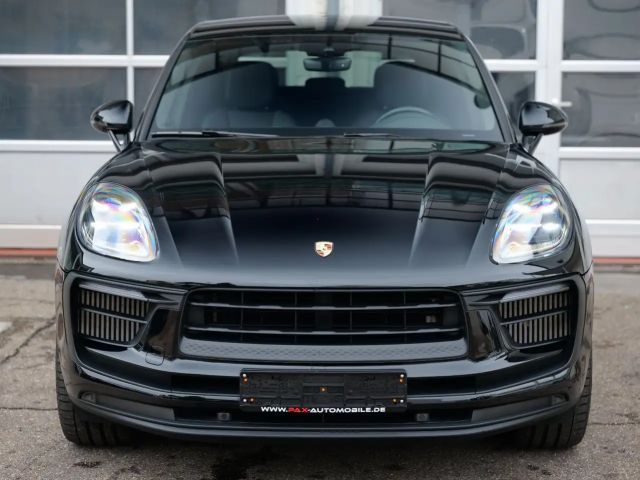 Porsche Macan S