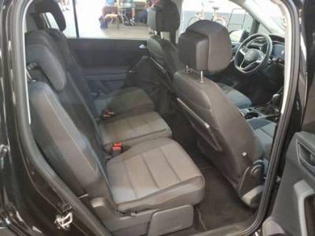 Volkswagen Touran 1.5 TSI DSG R-Line