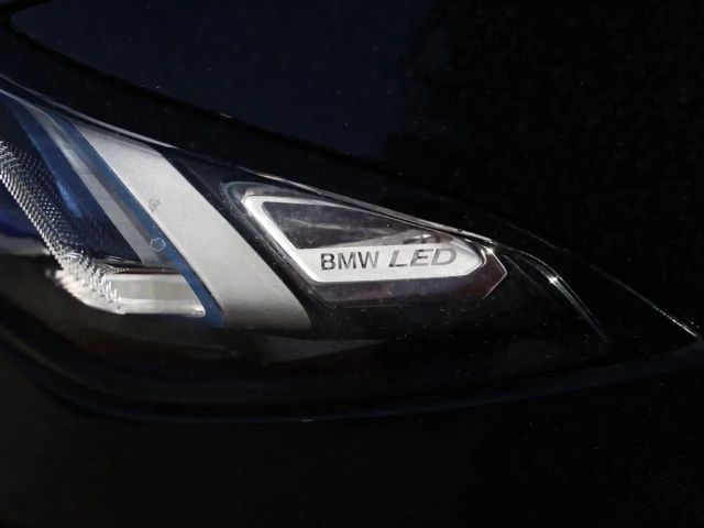 BMW 330 330i M-Sport Touring xDrive