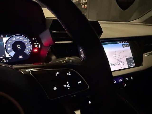 Audi A3 30 TDI Sedan