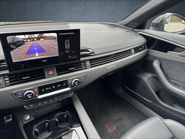 Audi RS4 Avant Quattro