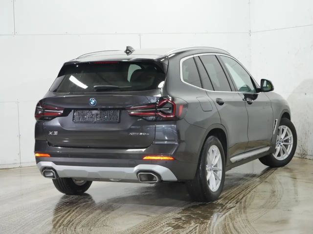 BMW X3 xDrive30e
