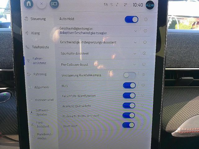 Ford Mustang Mach-E AWD Standard range