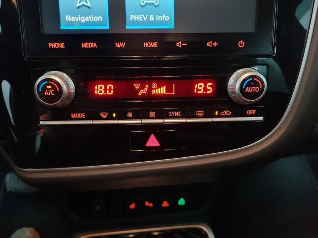 Mitsubishi Outlander PHEV