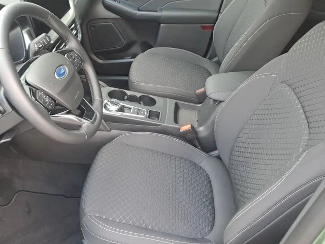 Ford Kuga Hybrid Titanium