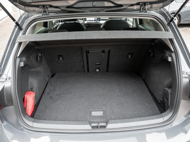 Volkswagen Golf 1.5 eTSI Golf VIII