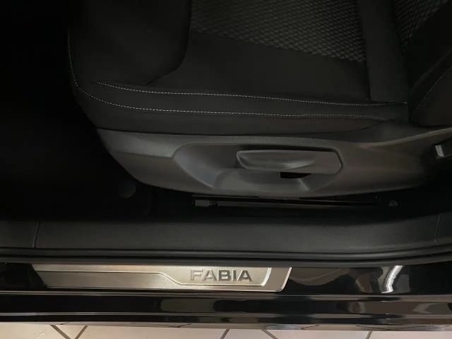 Skoda Fabia 1.0 TSI Selection