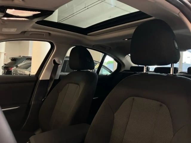 BMW 320 320d Sedan xDrive