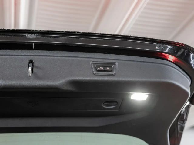 BMW 320 320i M-Sport Touring