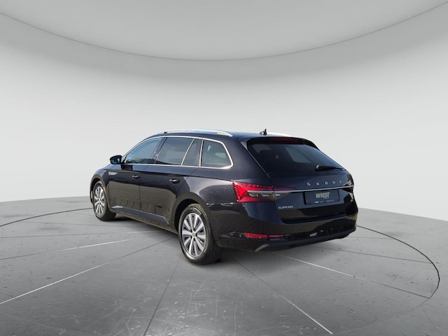 Skoda Superb 2.0 TDI Combi Style Style