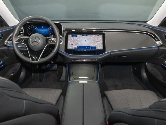 Mercedes-Benz E 220 AVANTGARDE E 220 d Estate