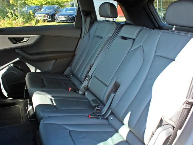 Audi Q7 45 TDI Quattro S-Line