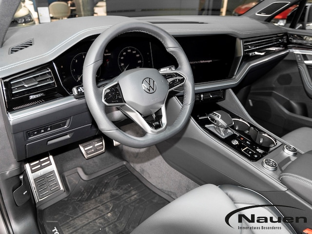 Volkswagen Touareg R-Line Style