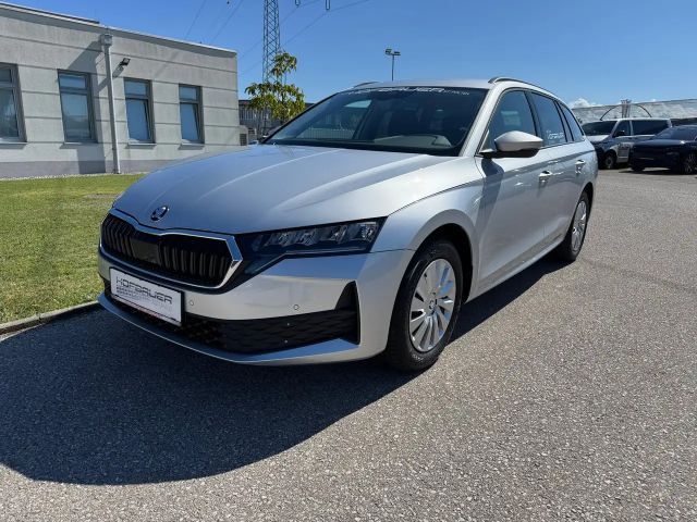 Skoda Octavia Essence TSI