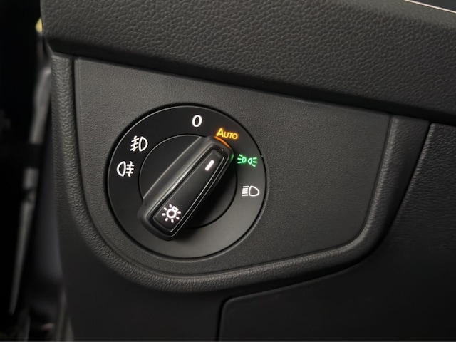 Volkswagen Polo 1.0 TSI DSG IQ.Drive R-Line