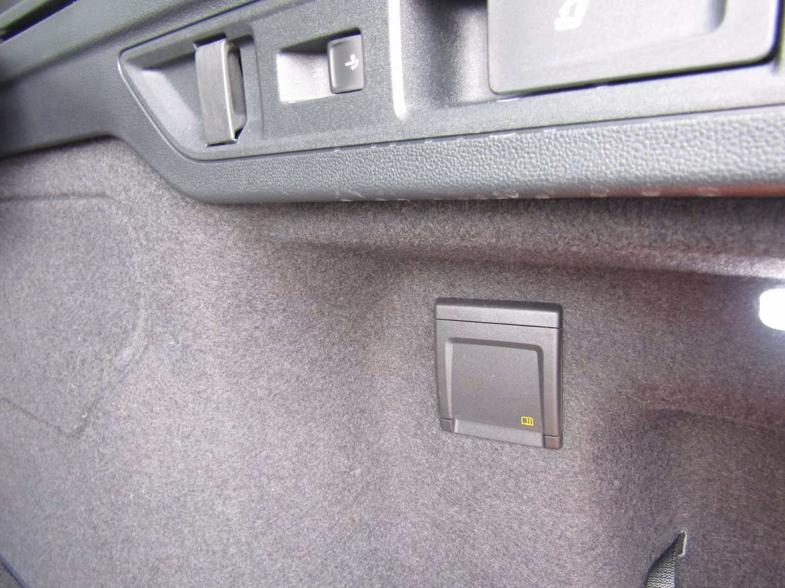 Volkswagen Passat 2.0 TDI 4Motion R-Line Variant