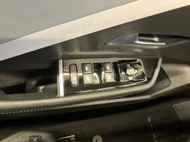 Opel Astra 1.2 Turbo Elegance Turbo