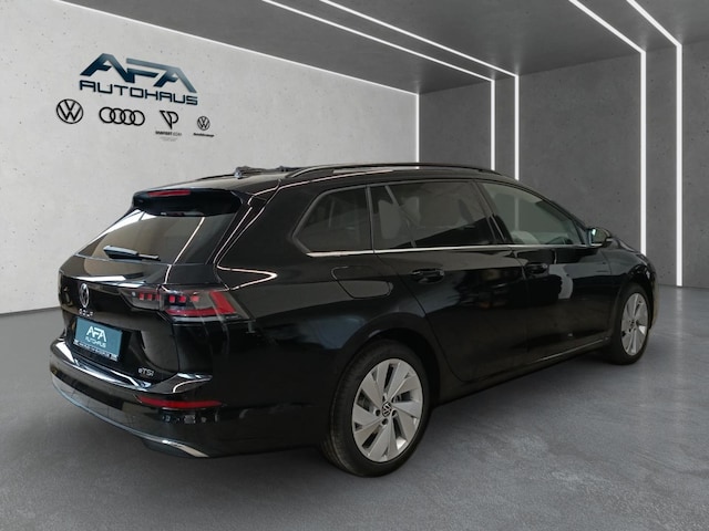 Volkswagen Golf 1.5 eTSI Variant