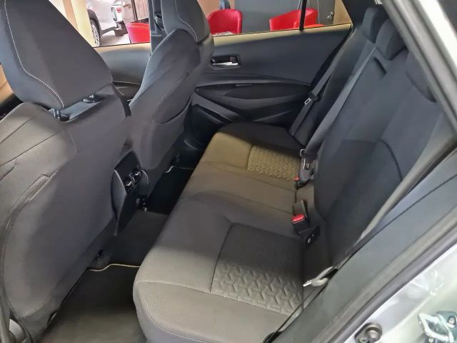 Toyota Corolla Hybride Team D Touring