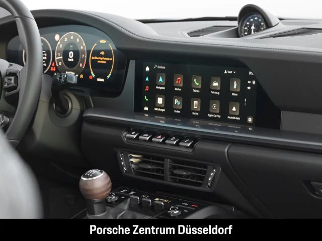 Porsche 992 Cabrio Carrera Turbo