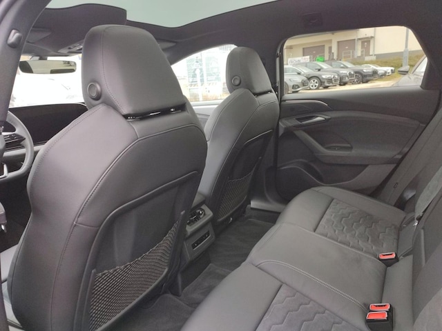 Audi A6 e-tron Avant Quattro