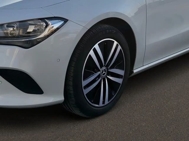 Mercedes-Benz CLA 250 4MATIC Shooting Brake