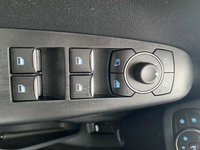 Ford Puma EcoBoost Titanium