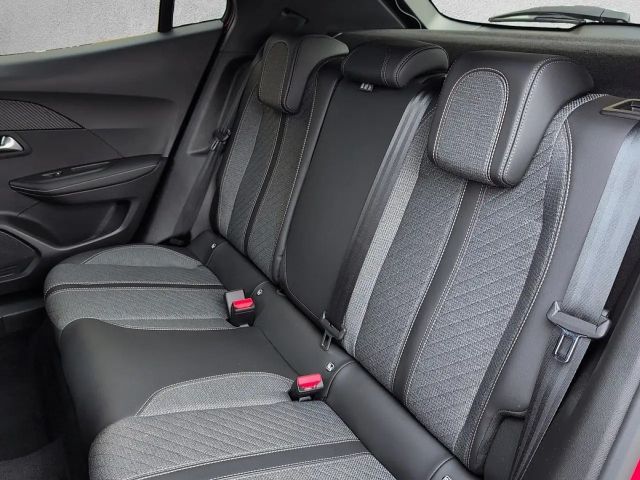 Peugeot 2008 Allure Pack EAT8 PureTech