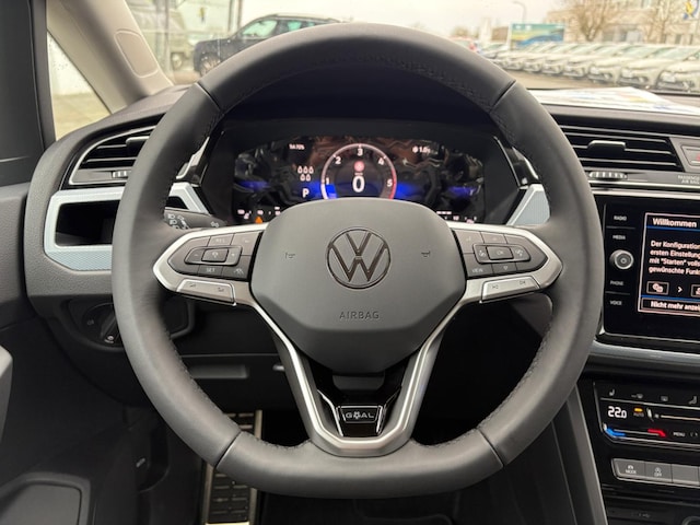 Volkswagen Touran DSG IQ.Drive