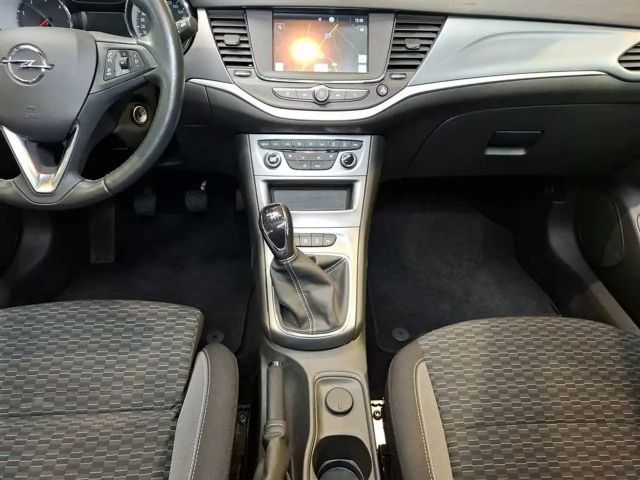 Opel Astra 1.5 Turbo Edition Sports Tourer