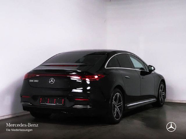 Mercedes-Benz EQE 300 Sedan