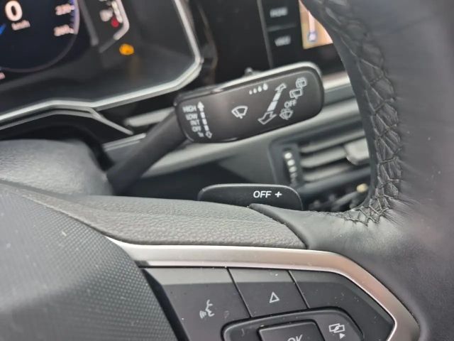 Volkswagen Taigo DSG R-Line Style