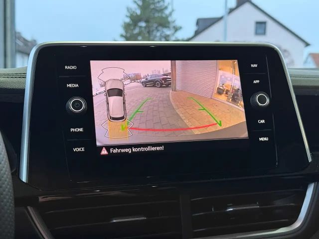 Volkswagen T-Roc 1.5 TSI DSG R-Line