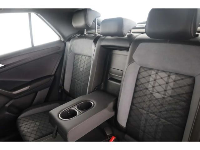 Volkswagen T-Roc 1.5 TSI DSG R-Line