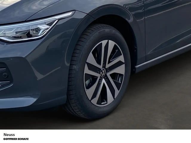 Volkswagen Golf 1.5 eTSI DSG