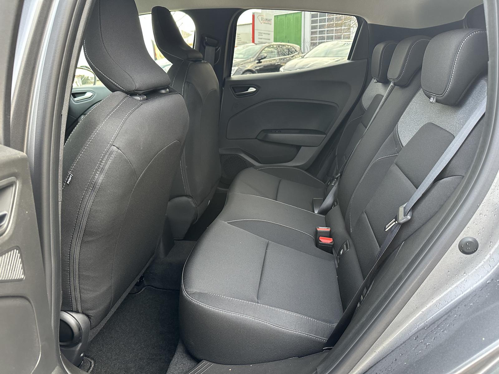 Mitsubishi Colt Hybrid