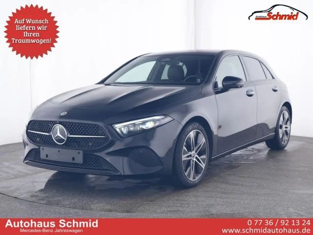 Mercedes-Benz A 180 , 7G-DCT, Progr. Adv. Plus, Night-Paket, Totwin...