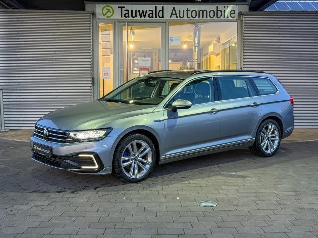 Volkswagen Passat GTE Variant