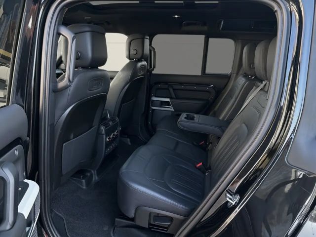 Land Rover Defender 3.0 110 D200 HSE