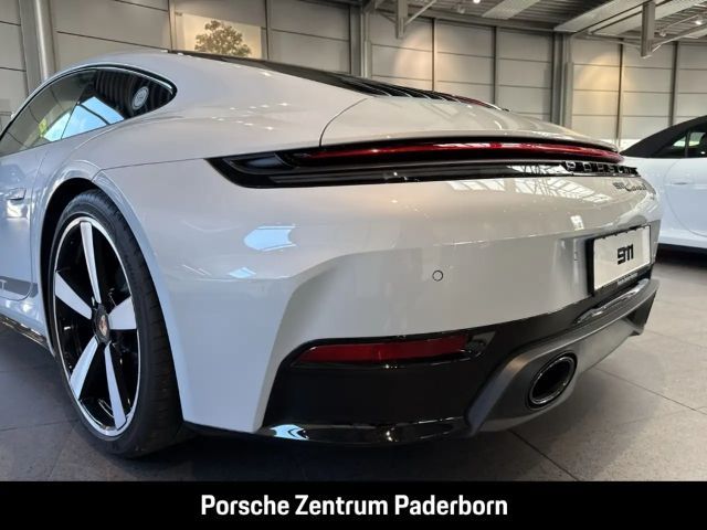 Porsche 992 Carrera Coupé Turbo