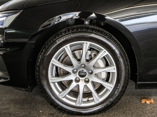 Audi A4 40 TFSI Avant S-Tronic