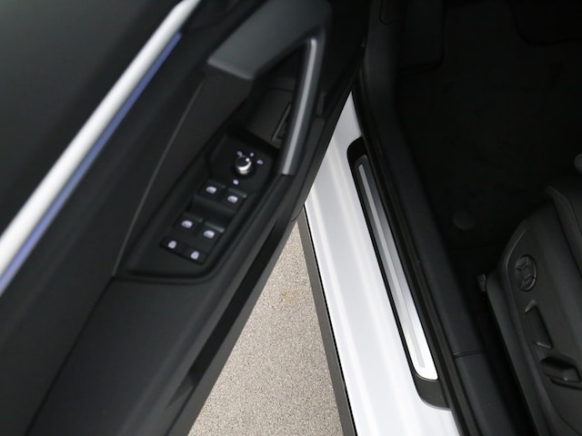 Audi A3 S-Line S-Tronic Sedan