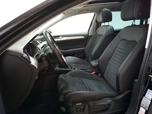 Volkswagen Passat 2.0 TDI DSG R-Line