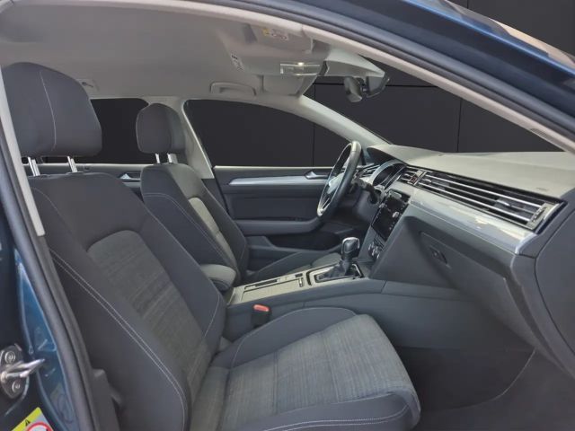 Volkswagen Passat Business DSG Variant
